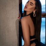 Лучшие эскорт услуги от Элина работает в Москве