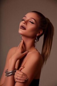 эскорт услуги от Кира в Мск