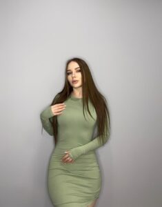 Лучшие эскорт услуги от Луиз работает в Москве
