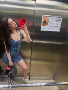 Лучшие эскорт услуги от Мика в Мск