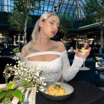 VIP эскорт от Кима работает в Москве