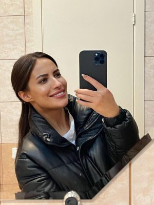 Лучшие эскорт услуги от Дана в Мск