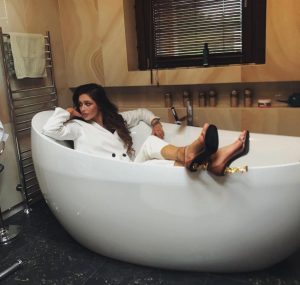 Лучшие эскорт услуги от Бьянка в Мск