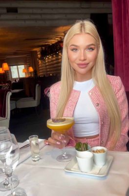 эскорт услуги от Элисон работает в Москве