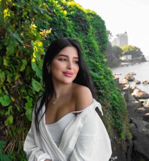 Лучшие эскорт услуги от Карина в Мск